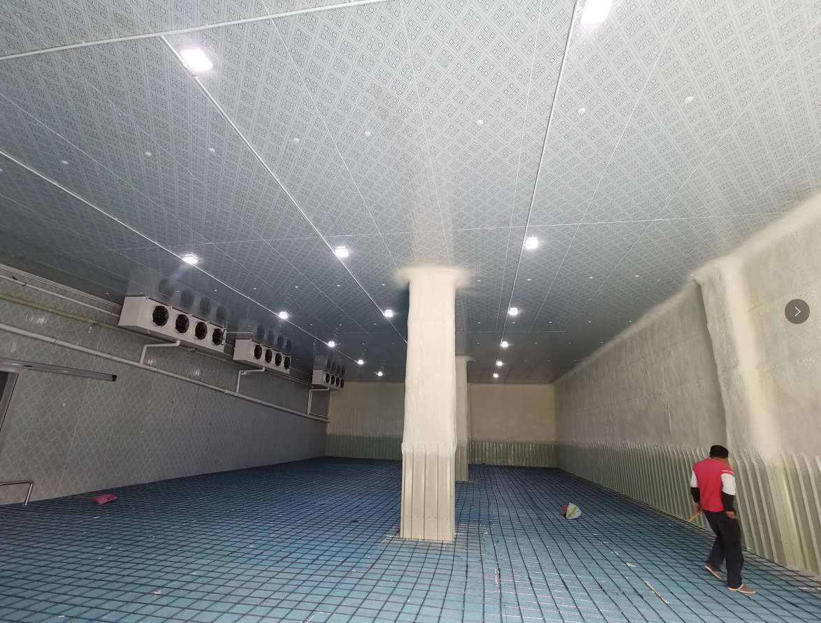 冷庫扎鋼筯地面